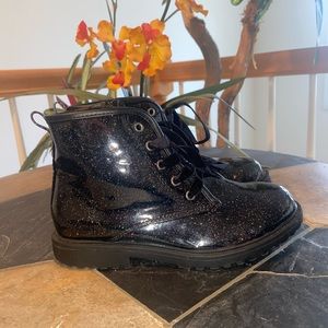 Fitory Glitter Black Waterproof Ankle Boots Lace up with Size Zipper size 2